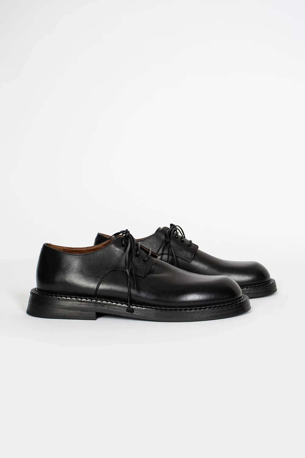 Alluce Derby Black