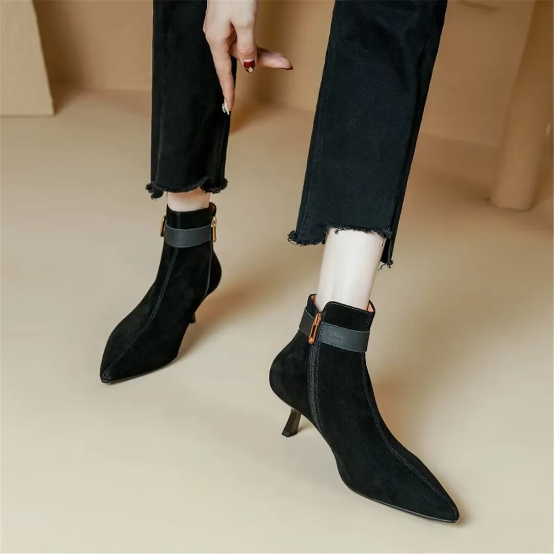 CrocEloquence Pointed Leather Boots