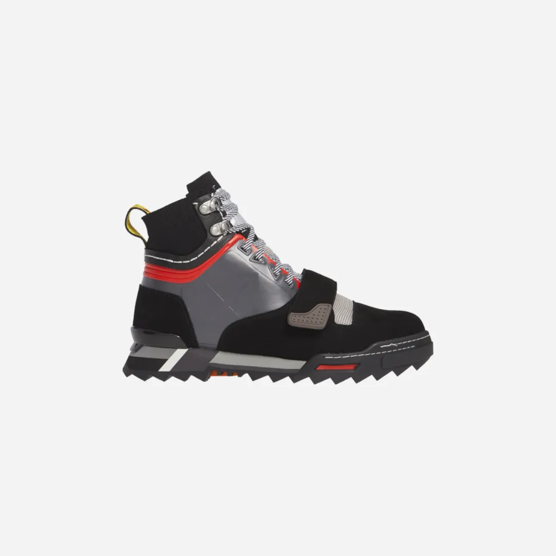 OFF-WHITE ARROW HIKING SNEAKER BOOT 'BLACK GREY'